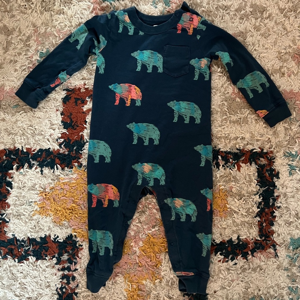 Tea Collection Degas Bears Long Sleeve Romper 18-24 months. Worn twice.